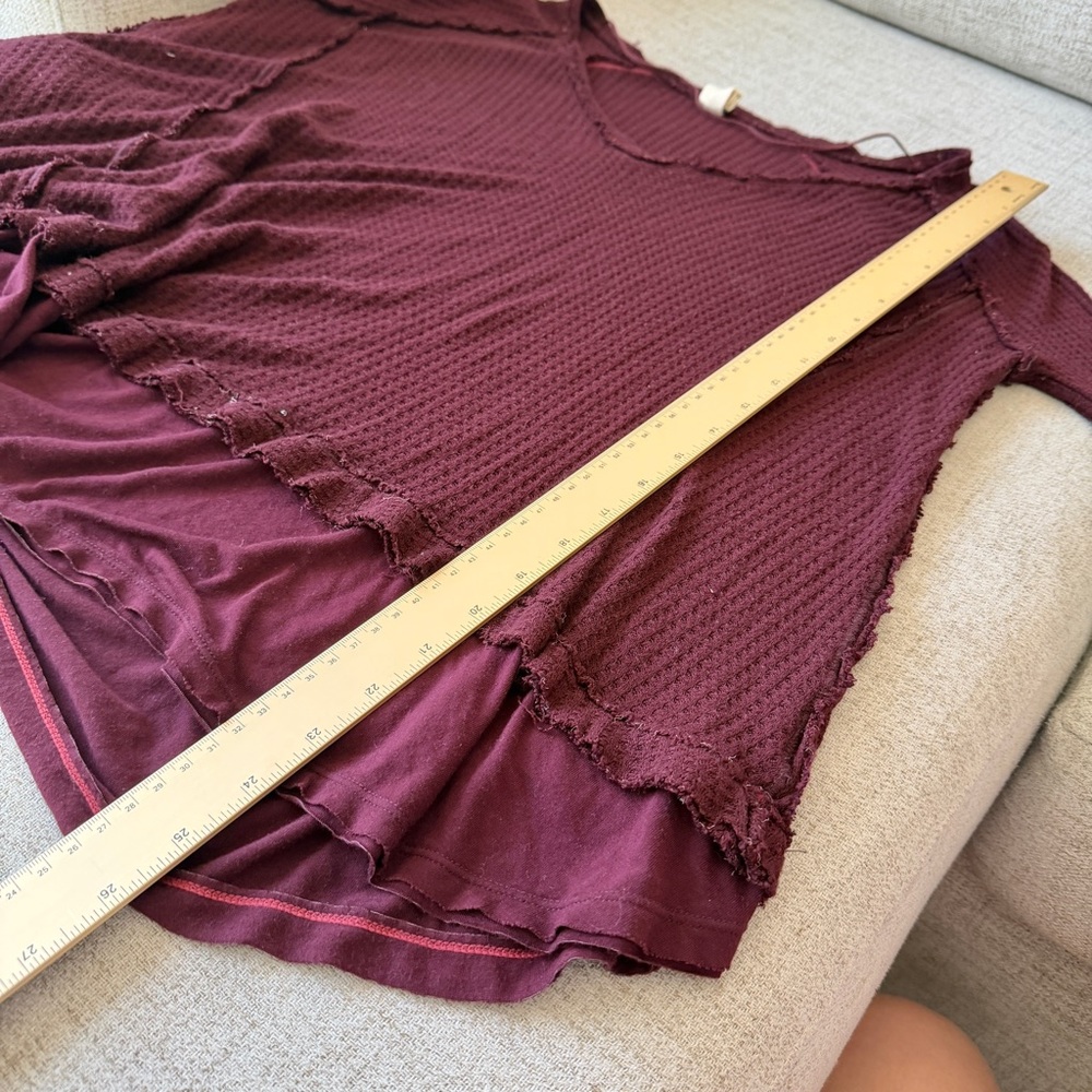 โฅ๏ธ FP Maroon Red Laguna Thermal Waffle Knit Long-Sleeve Tunic Top w/ Thumbholes - Picture 14 of 16